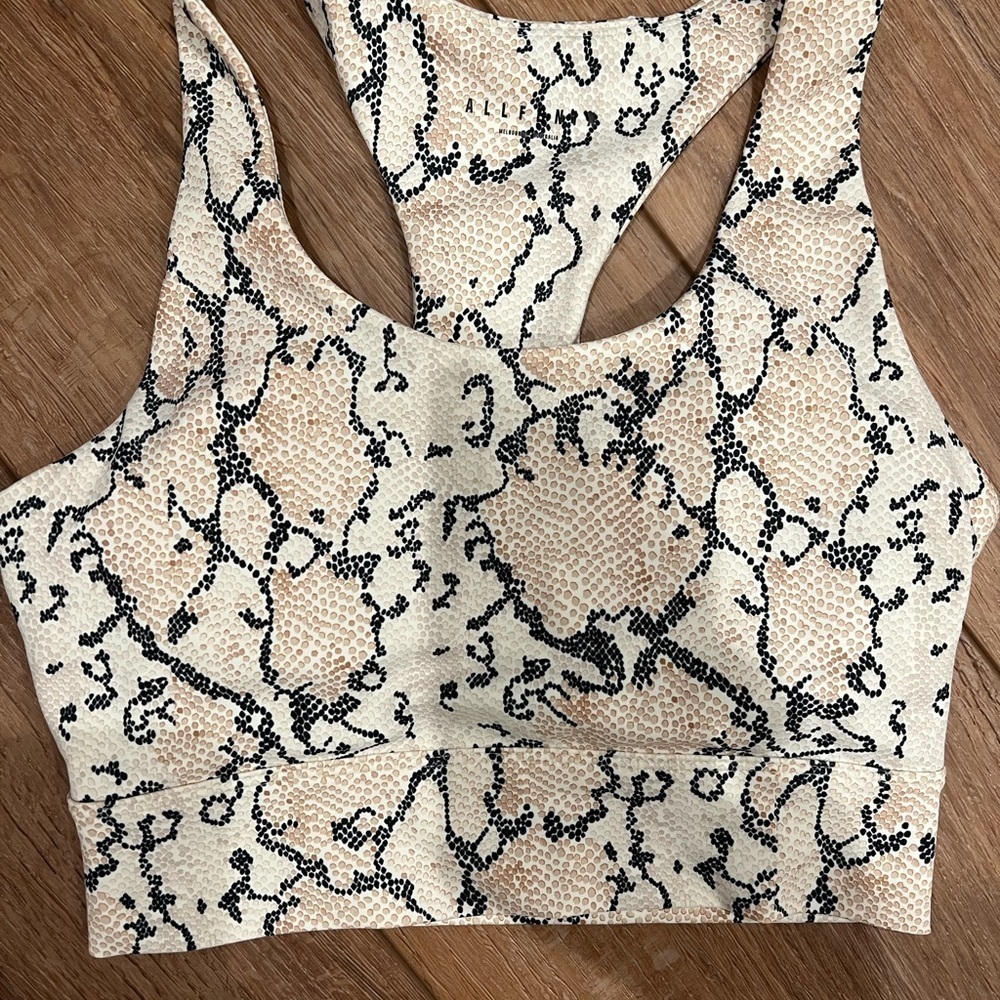 Allfenix White Python Snakeskin Racer Back Sports… - image 4